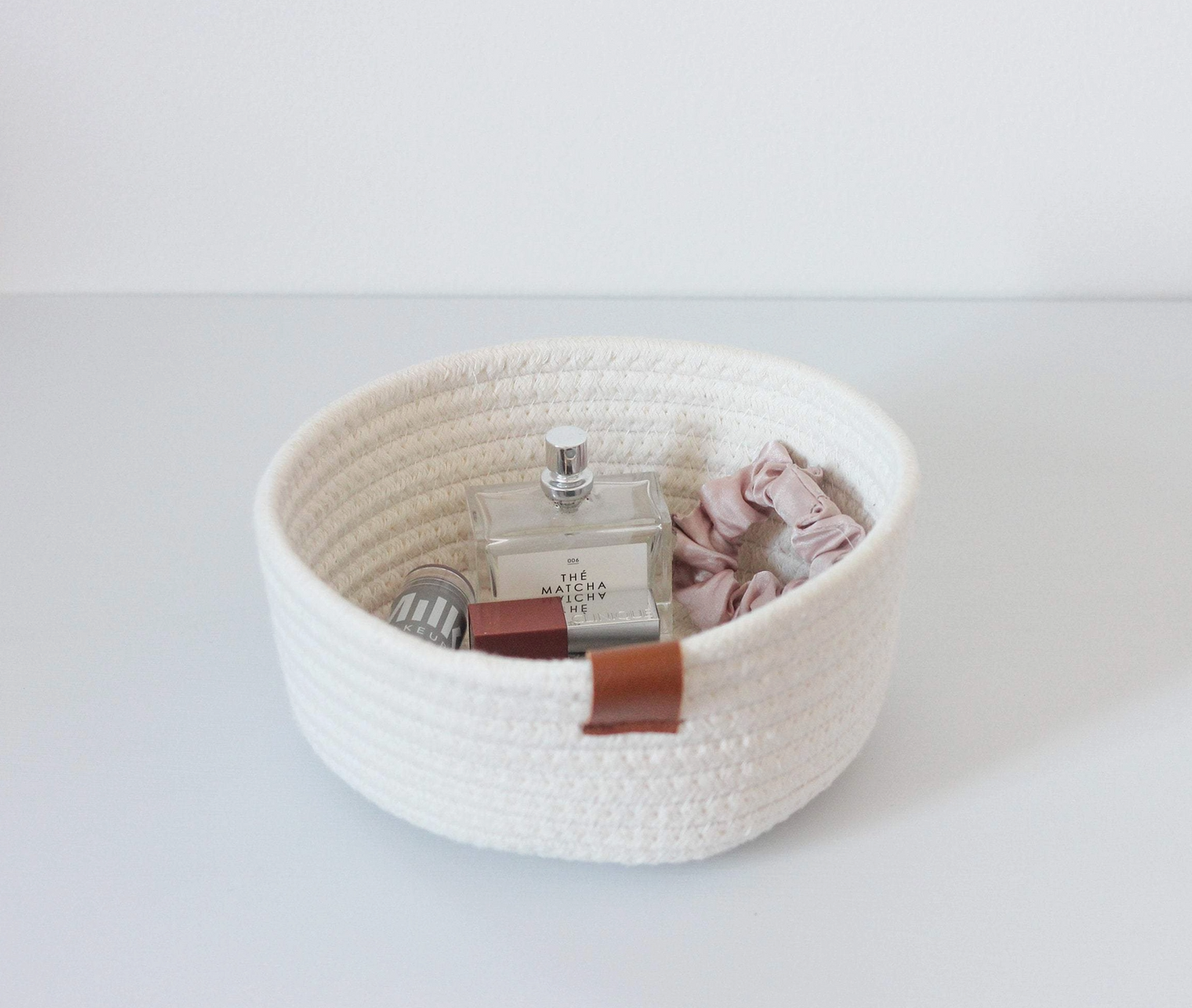 White Woven Cotton Rope Round Basket with Leather Accent